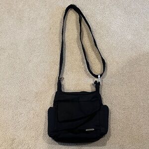 Travelon Messenger Bag
